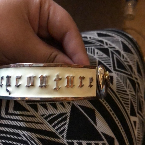 Sold - Picture 3 of 5